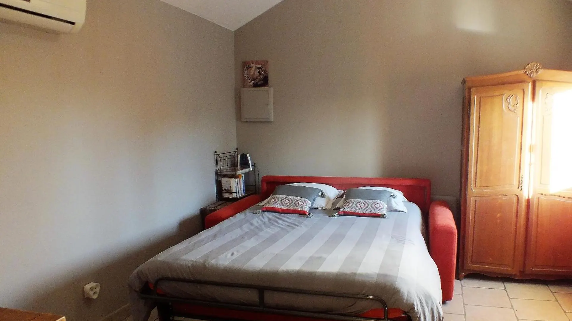 La Maisonnette De Vacances Avec Piscine Privee Pour 2 Pers Lorgues Holiday home